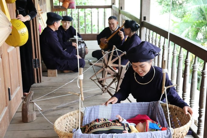 Bên cạnh phát triển kinh tế, huyện Chợ Đồn cũng quan tâm gìn giữ bảo tồn văn hóa người dân tộc thiểu số. Ảnh: CTTĐT Chợ Đồn. 