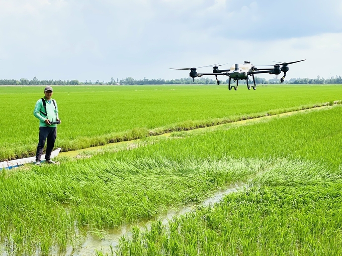 Việc ứng dụng công nghệ mới, công nghệ tiên tiến sẽ giúp doanh nghiệp, bà con nông dân giảm chi phí sản xuất, tăng giá trị sản phẩm đầu ra. Ảnh: TL.