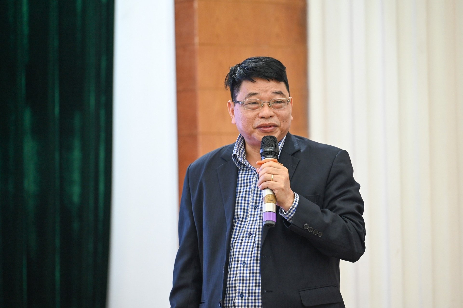 ong nguyen van vuong