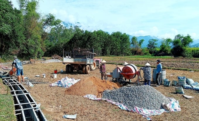 Tỉnh Quảng Nam yêu cầu các địa phương sử dụng nguồn lực hiện có để tập trung duy trì chuẩn NTM. Ảnh: L.K.