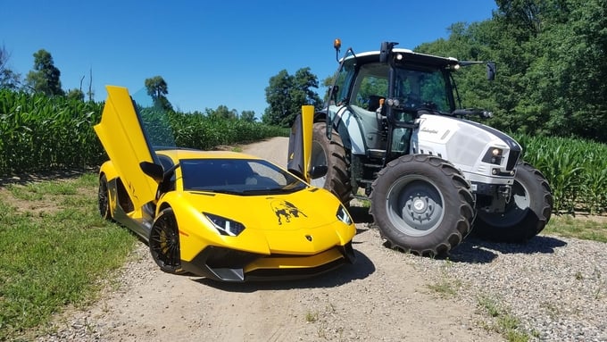 Ít ai biết rằng Lamborghini còn là thương hiệu của một hãng máy kéo. Ảnh: Detroit.